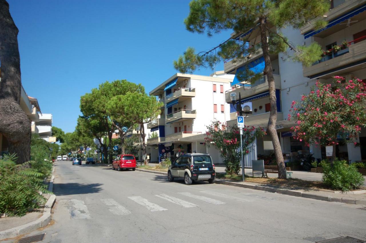 Appartamento Al Mare A Silvi Marina Exteriör bild